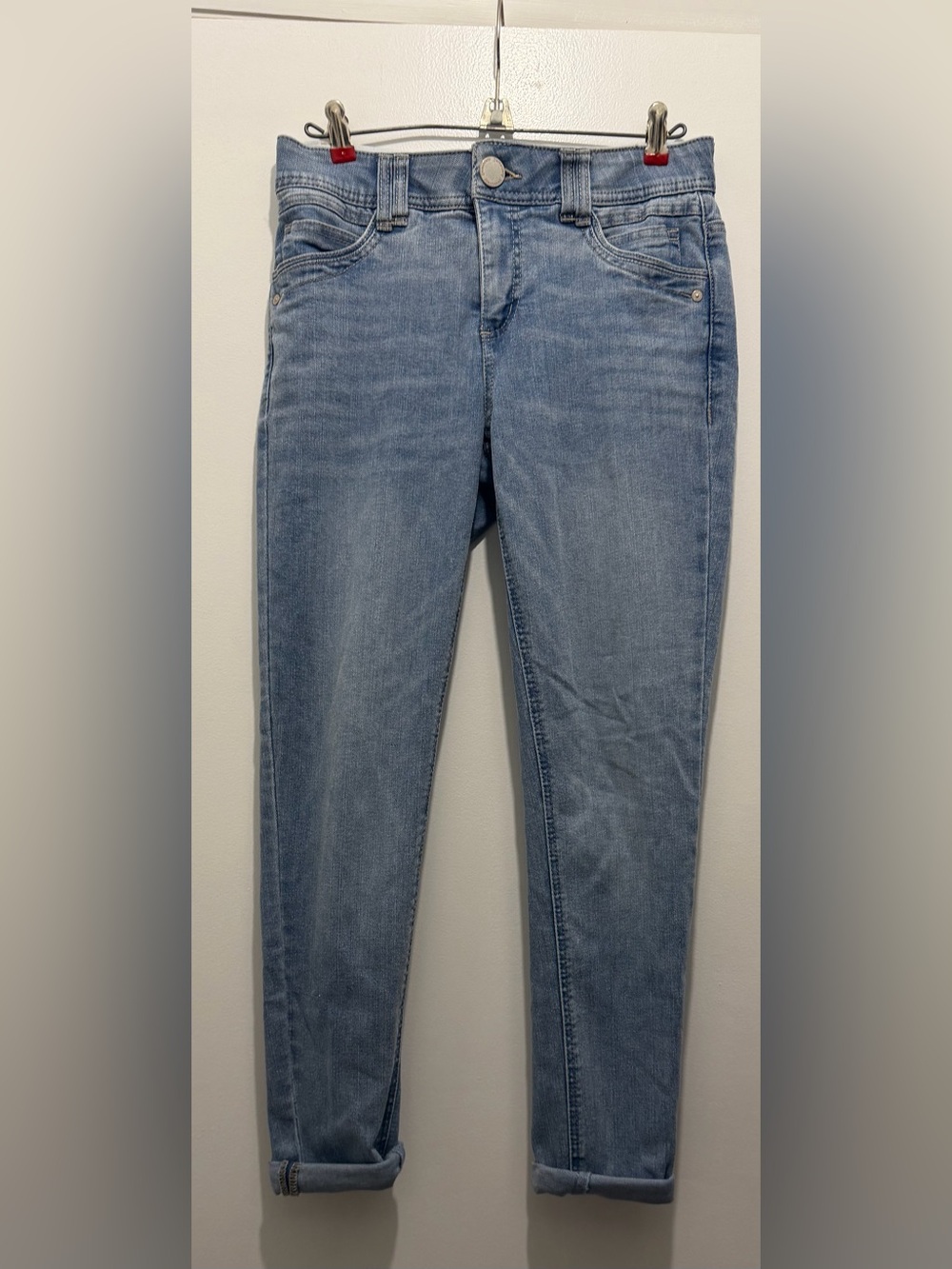 Democracy Jeans Women’s 4 Light Wash Skinny Jeans “Ab” Technology
